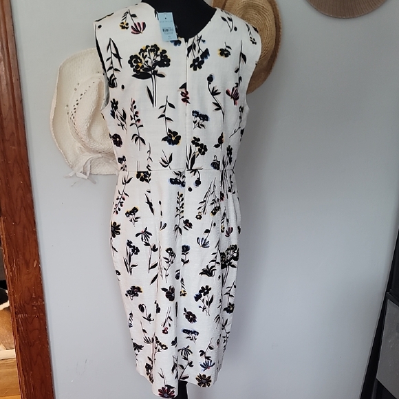 Ann Taylor White Floral Midi Dress - Picture 7 of 8